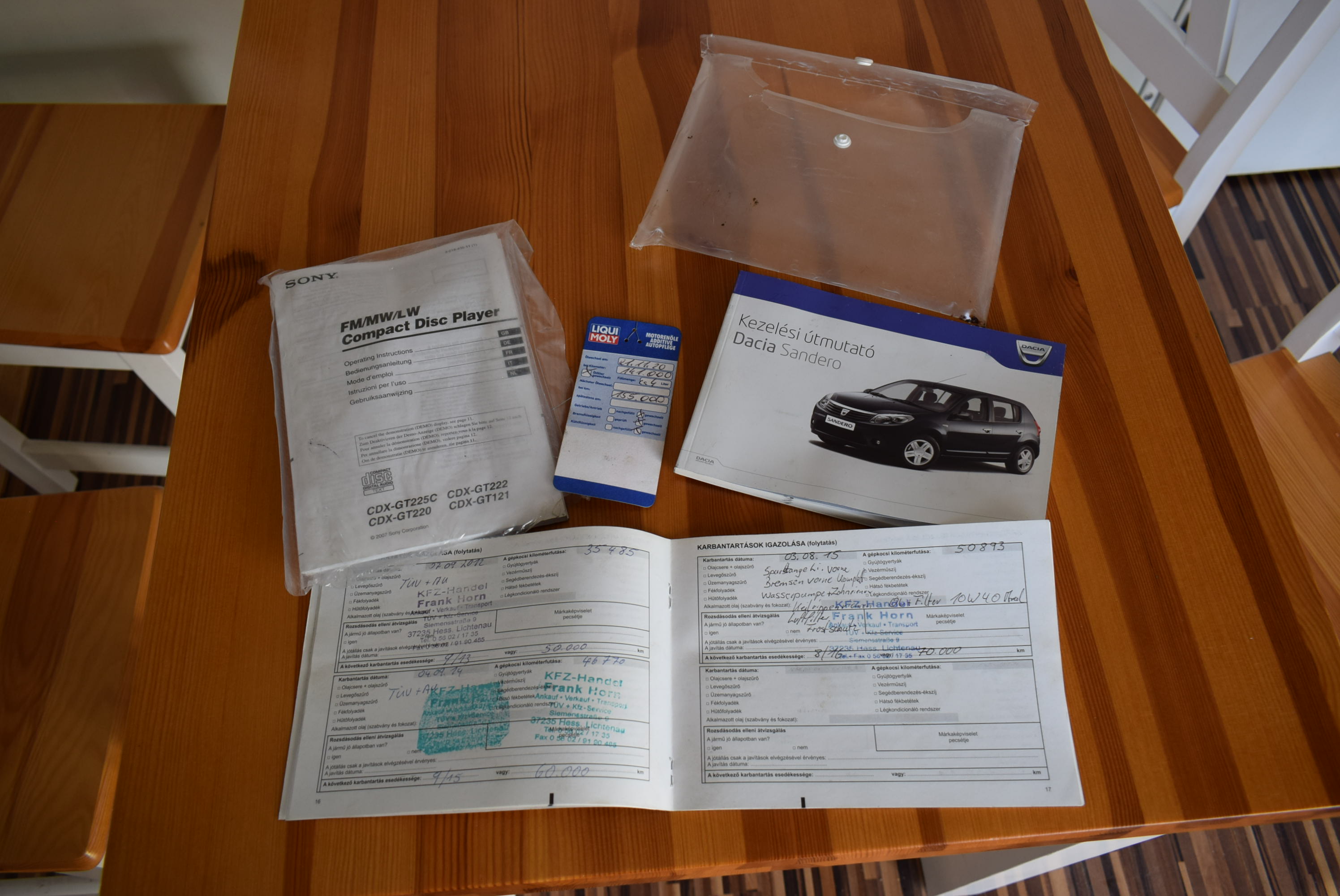 Dacia Sandero 1.4 Benzyna , Czerwony, Klimatyzacja, Ekonomiczny, Bez wkładu, Rok Gwarancji full