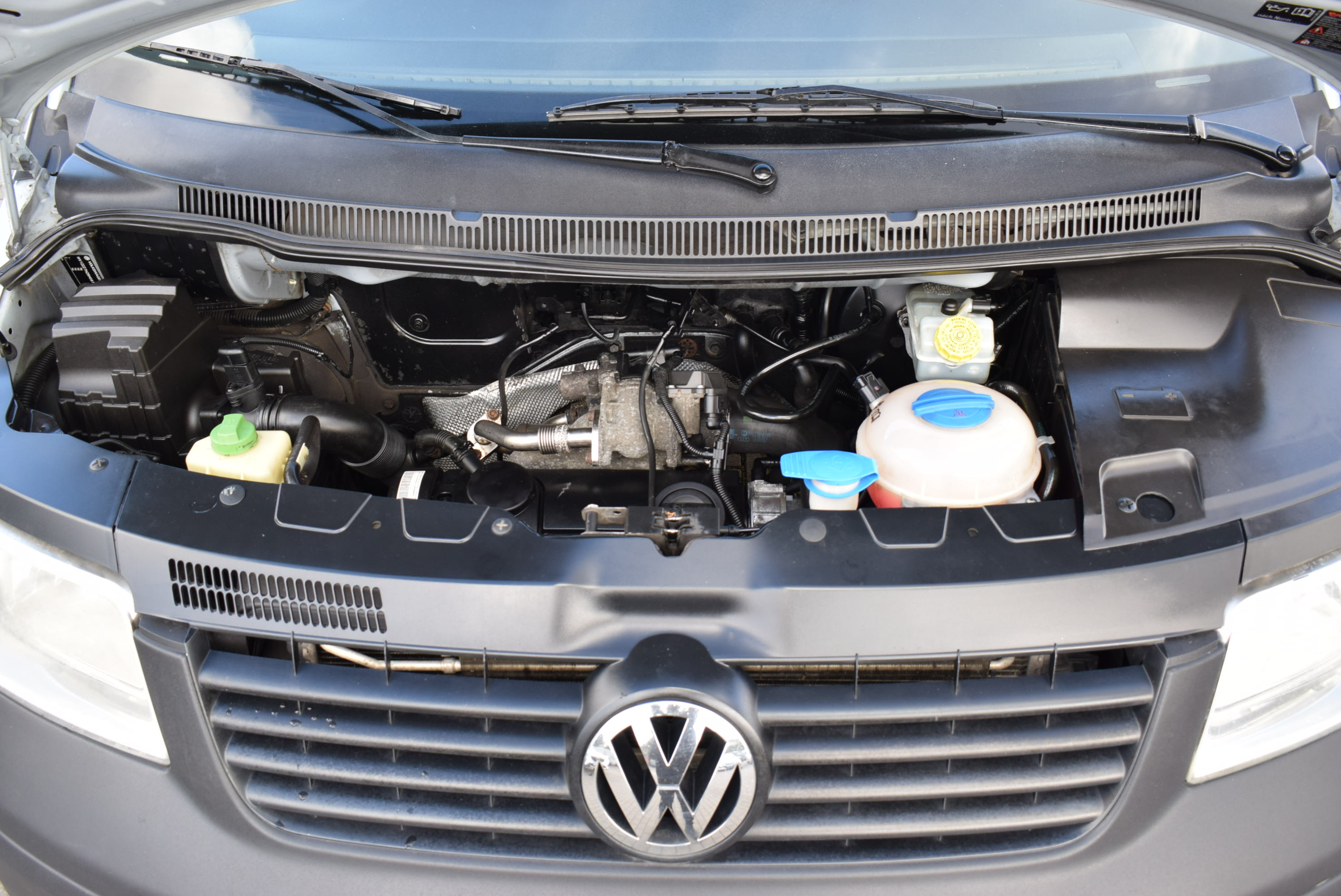 VW T5 1.9 TDI, Ciężarowy, 3-Osobowy, Blaszak, Spełnia warunki Vat-1, Rok Gwarancji full