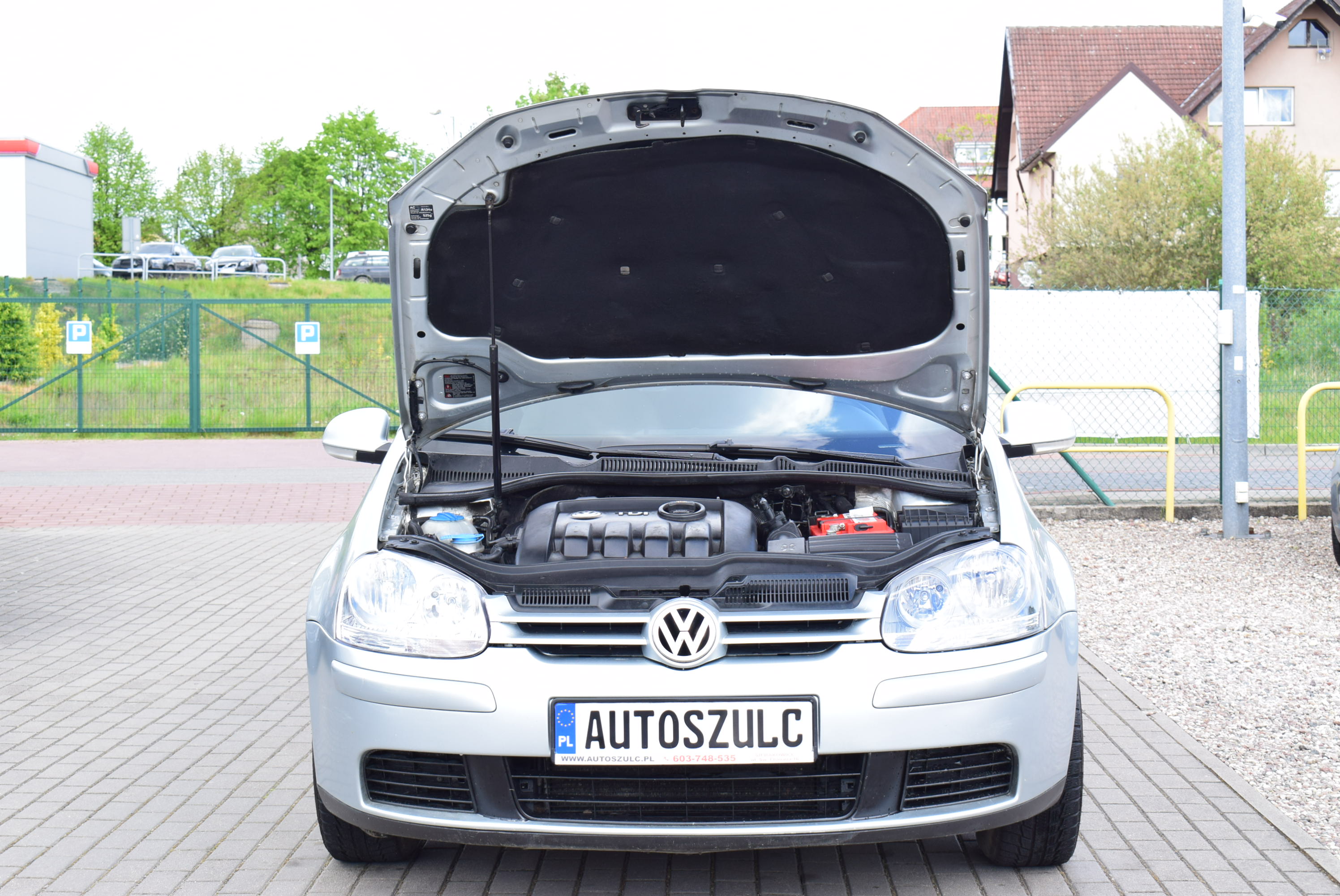 VW Golf V 1.9 TDI , 105 KM, Zarejestrowany, 3-Drzwi, Opłacony, Model : 2005, Duże radio Pionner full